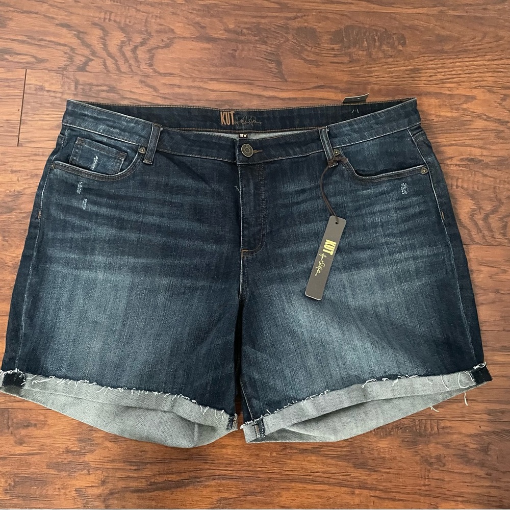 KUT From The KLOTH Katy Boyfriend Denim Shorts 18w NWT